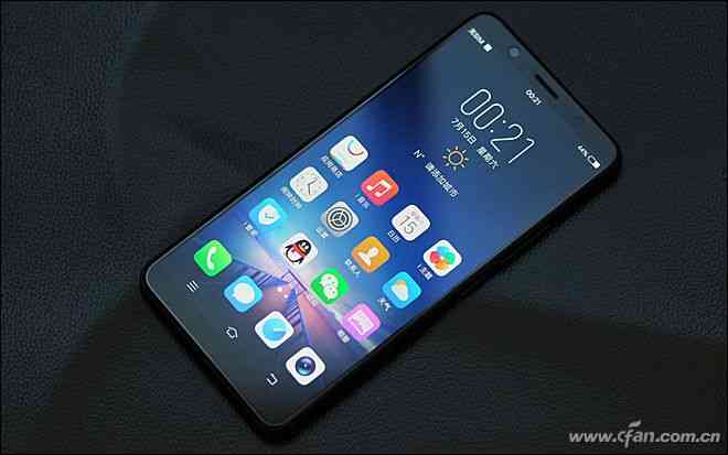 vivo X20全面评测：2998元全面屏新秀是否值得入手？