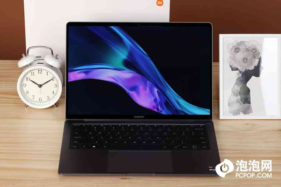 小米笔记本电脑全方位评测：Xiaomi Book Pro 14 2022 轻薄商务旗舰深度解析