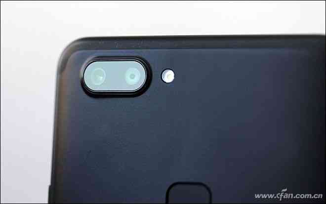 vivo X20全面屏手机深度评测：2998元值不值得入手？