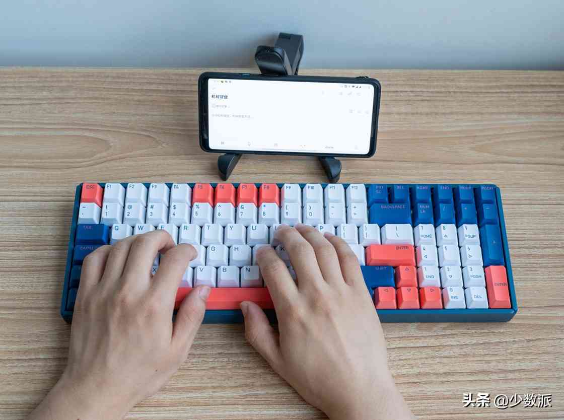 iqunix键盘怎么样 这个键盘凭什么值 1000 块？IQUNIX F96 体验